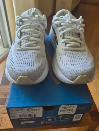 Zapatillas Brooks Ghost Max 2 Blancas/Grises