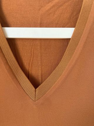 Blusa Zara mostaza cuello pico