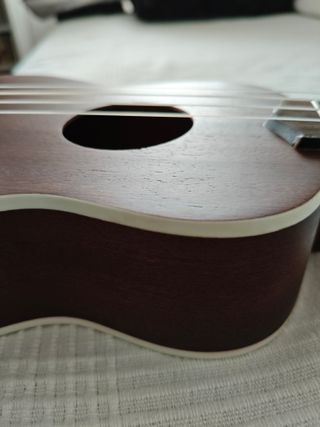 Ukelele Kohala Soprano Akamai AKS + Afinador