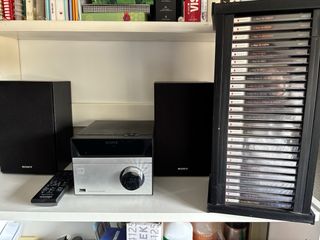 Minicadena Sony Negra