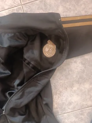 Chándal Real Madrid Adidas 19/20 Negro/Dorado