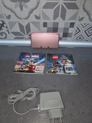Nintendo 3DS Rosa + 2 Juegos