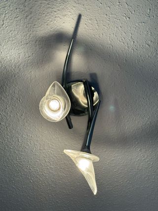 Lámpara de pared moderna cristal y metal