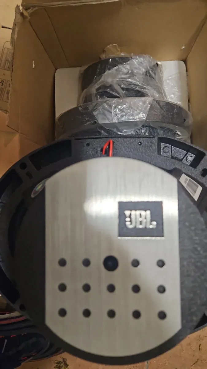 Altavoces JBL T595 Limited 6x9. SIN ESTRENAR!! afbeelding 4