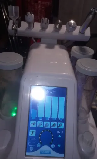 Máquina Hidrodermabrasión Profacial Multifunción