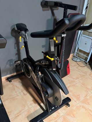 Gimnasio multifuncional completo