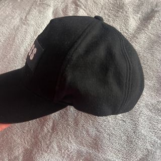 Gorra Guess Negra Nueva