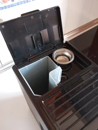 Cafetera Espresso DeLonghi ECP31.21 Negra