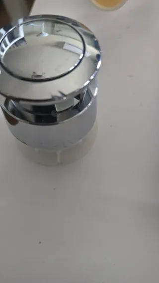 Descargador Inodoro y Boya, Tecnoagua y Fominaya