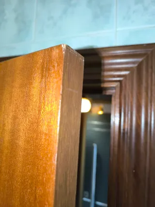 Puerta madera lacada 203x72,5x3,5cm