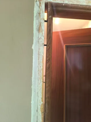 Puerta madera lacada 203x72,5x3,5cm