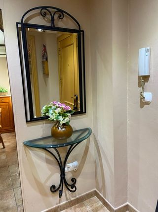 Mueble recibidor forja y cristal