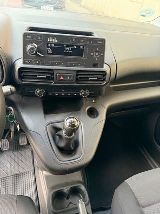 Citroen Berlingo talla m bluehdi 2020