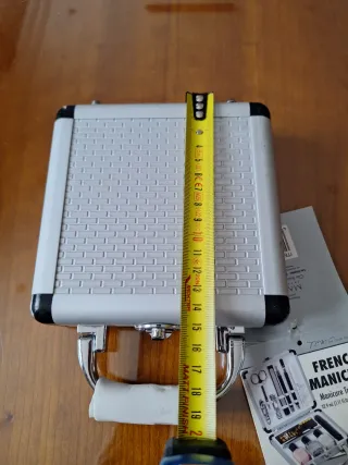 Maletín Manicura Francesa Mark Plateado