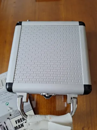 Maletín Manicura Francesa Mark Plateado