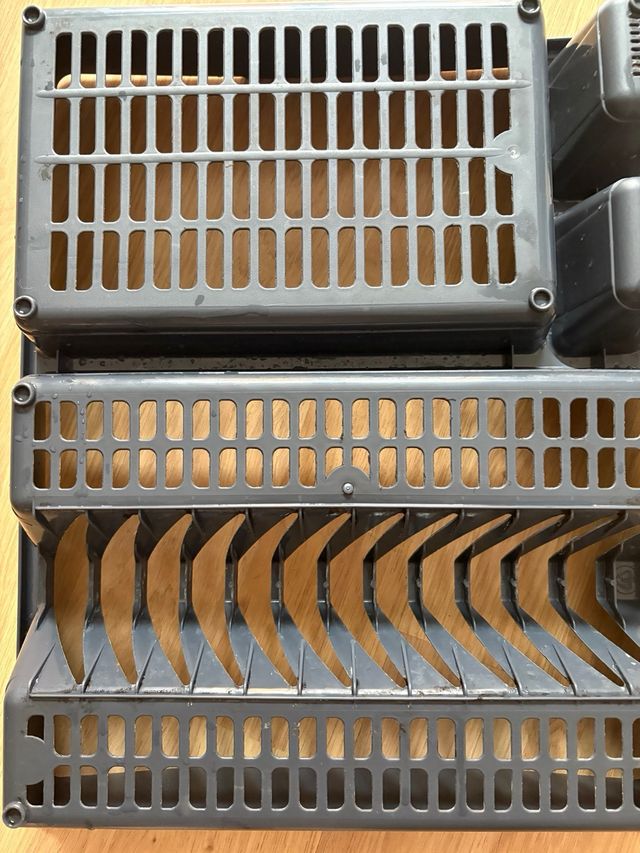 Escurridor de platos gris