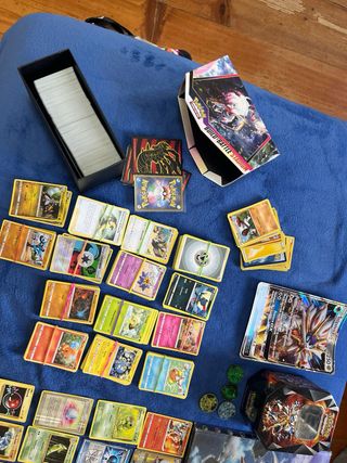 Lotto Collezione Pokémon Vintage & Moderno + album