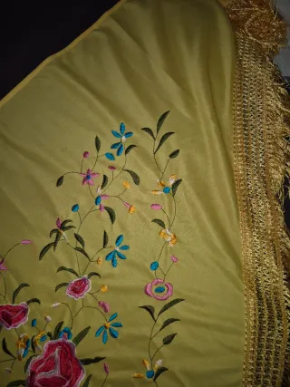 Mantón de Flamenca