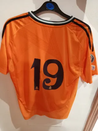 Camiseta Real Madrid Nº 19 Talla M