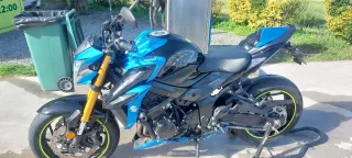 Suzuki gsx-s750