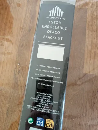 Estor enrollable opaco blanco roto 45x200cm