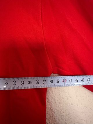 Jersey cuello alto rojo