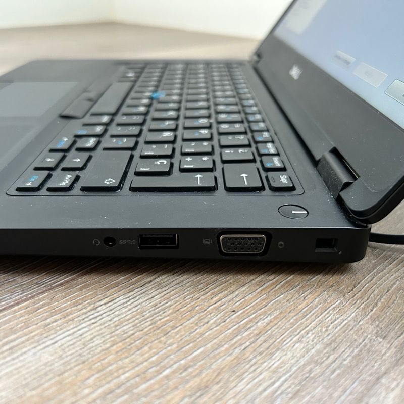 Portátil DELL Latitude 5480 Core i5 6500 y 8GB RAM afbeelding 2
