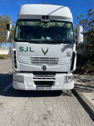 Se vende Renault Trucks Premium 460 DXI 2013