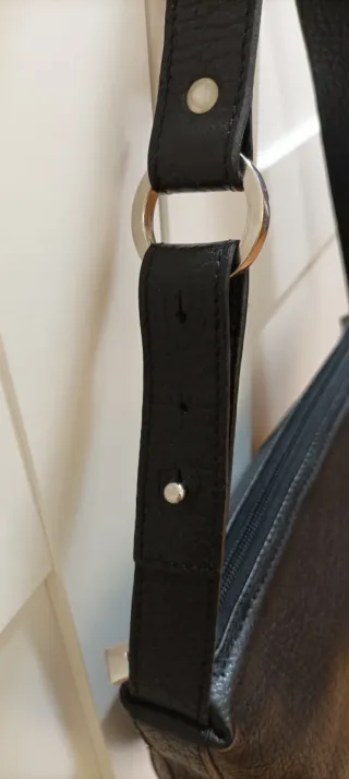 Bolso de piel negro para hombro