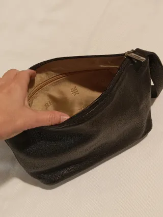 Bolso de piel negro para hombro