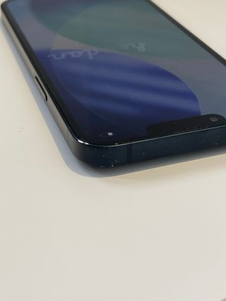 iPhone 13 Negro/Azul Marino