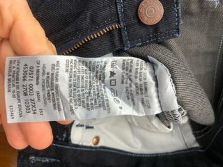 Vaqueros Levi's Slim Azules (cremallera rota)