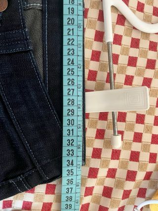 Vaqueros Levi's Slim Azules (cremallera rota)