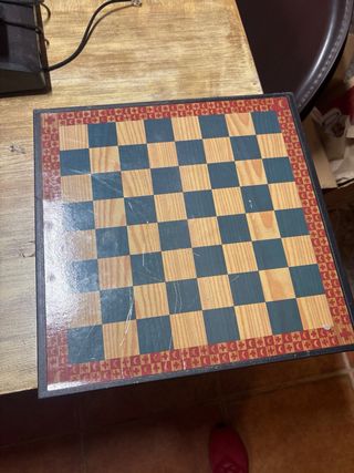 Pezzi di Scacchi Donna in Bronzo