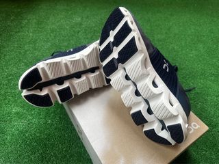 On Cloudswift 4 Talla 40