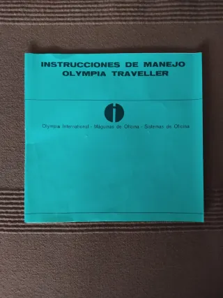 Máquina de escribir Olympia Traveller de Luxe