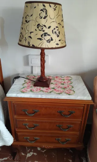 Conjunto Muebles Habitación: Armario, Mesitas...