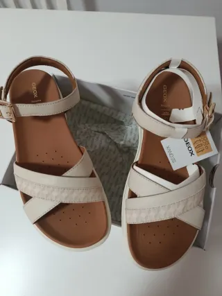 Sandalias Geox Beige Mujer