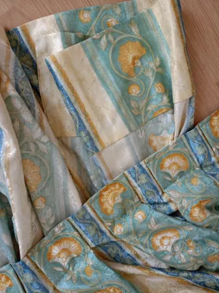 2 Tende in tessuto con stampa floreale e ganci a clip