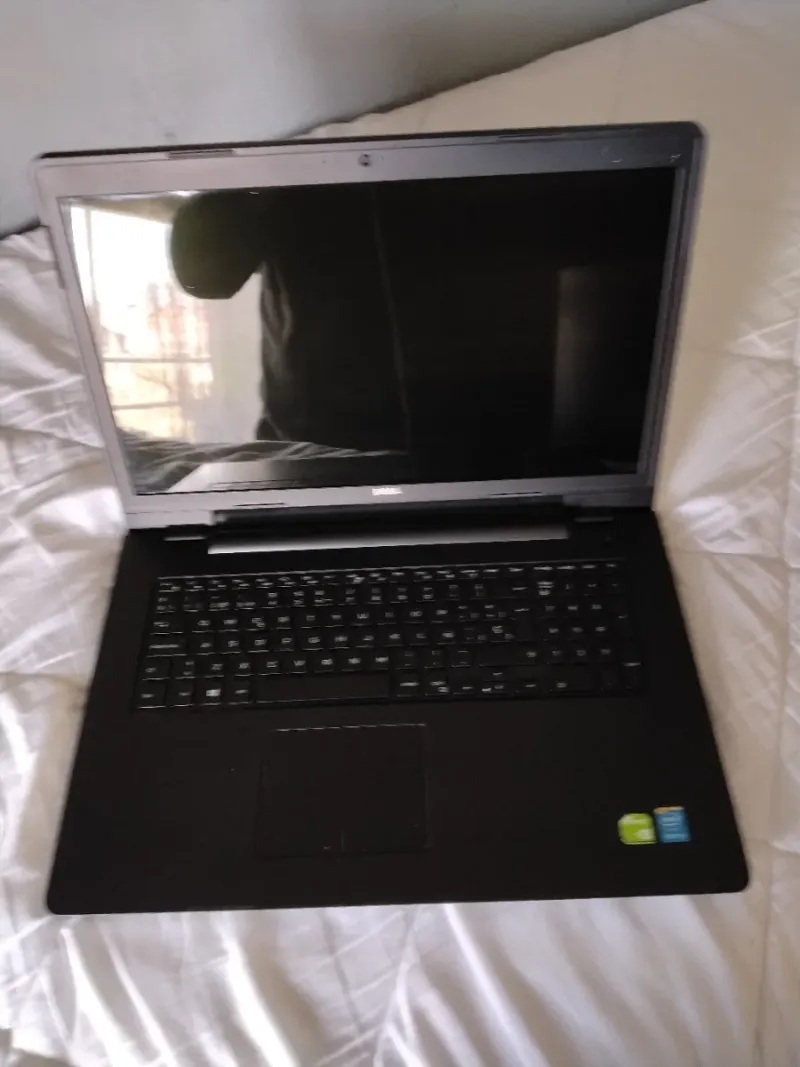 Portátil Dell P26E (para piezas) afbeelding 6