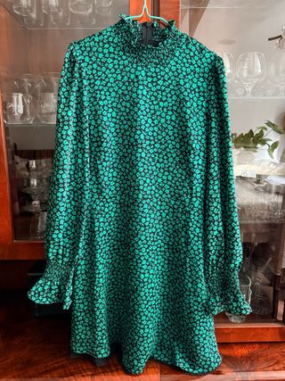 Vestido verde estampado floral