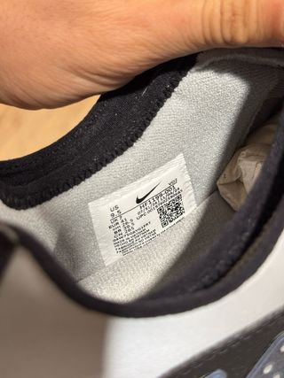 Nike Air Max Talla 41 Plata Metálico