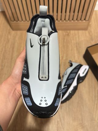 Nike Air Max Talla 41 Plata Metálico