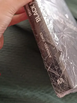 Dentro de Black Mirror