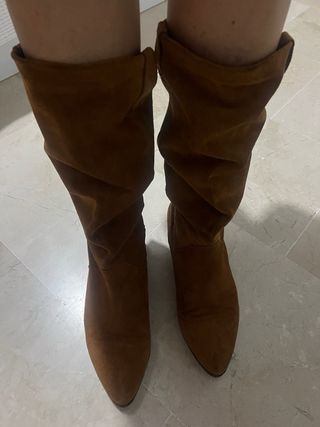 Botas de piel marrones italianas