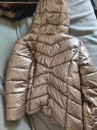 Chaqueta niña invierno dorada