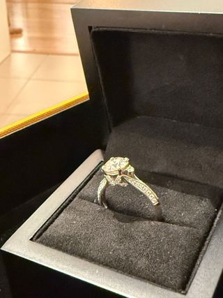 Anillo diamante 1.5ct IGI oro blanco 18k