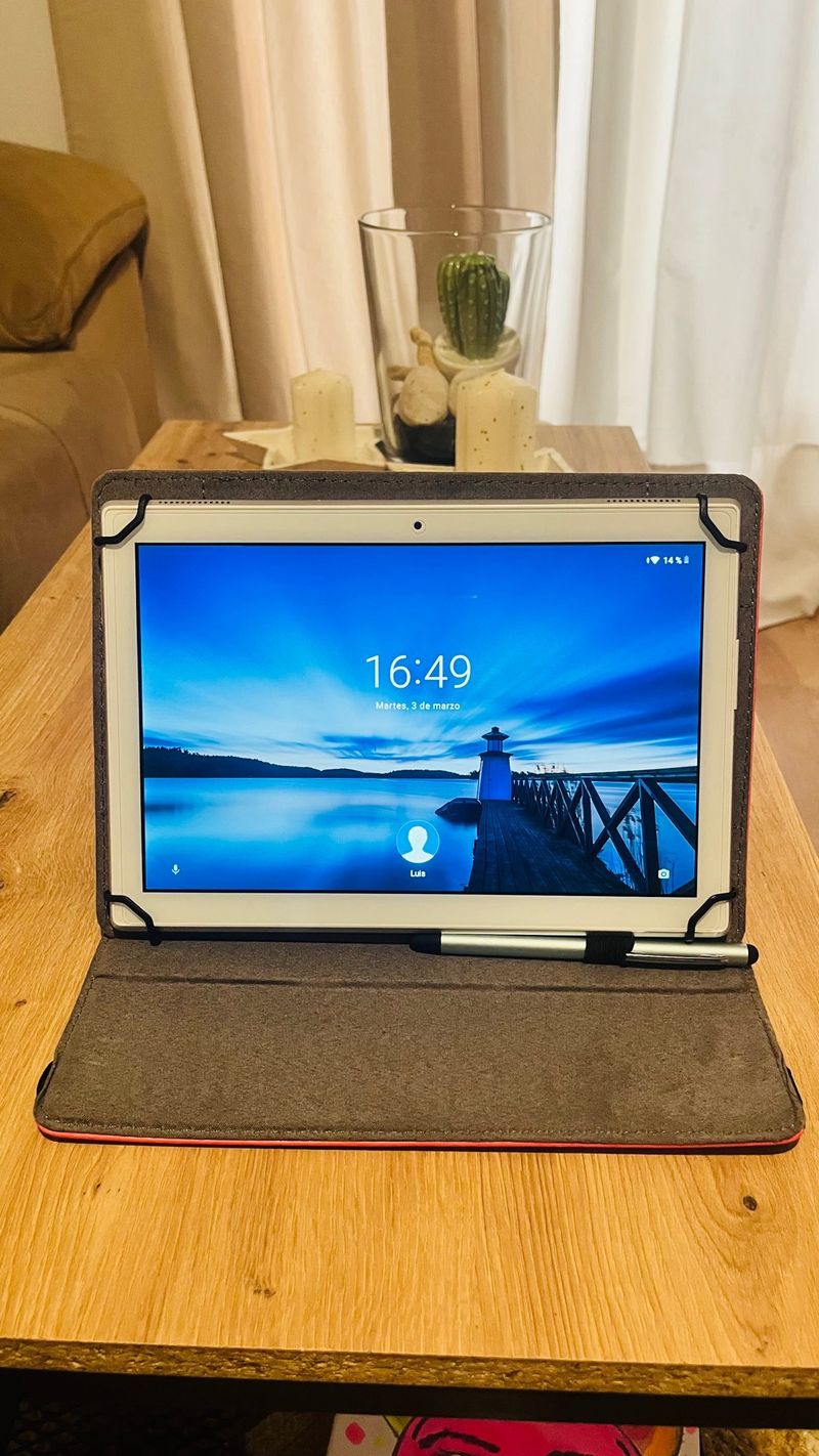 Tablet Lenovo Tab 4-10 TB-X304F blanca
