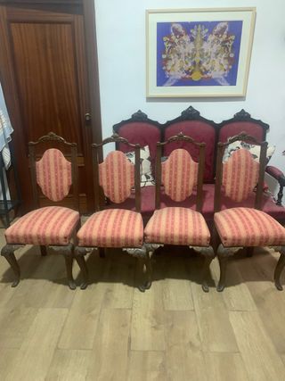 Lote 4 sillas antiguas madera y tela