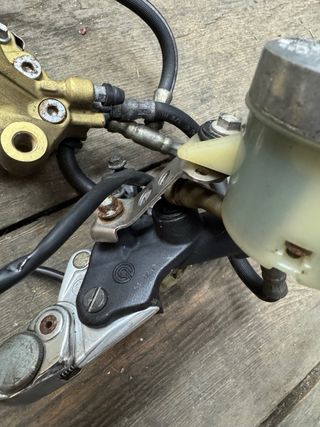 Frenos Brembo Aprilia RS250 (Juego Completo)